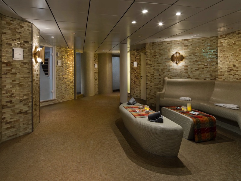 Aqua Sky Suite